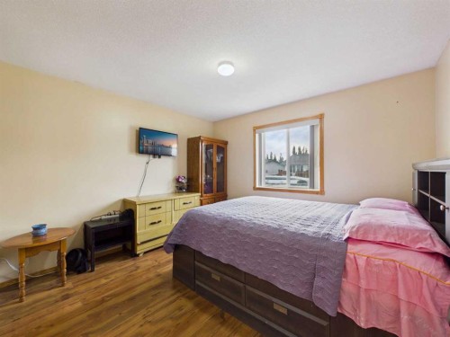 792 Lancaster Drive, Red Deer, AB 