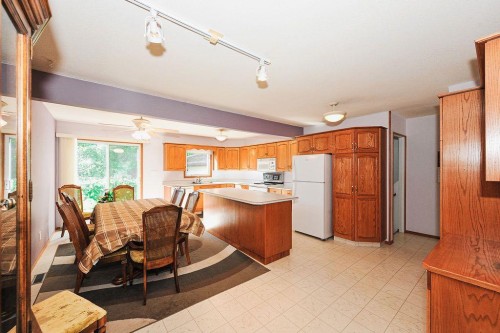 5805 43 Avenue, Camrose, AB 