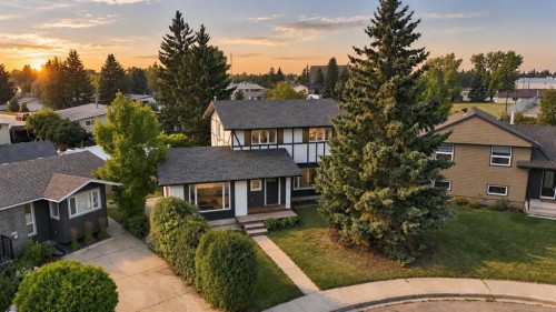 6 Meeres Close, Red Deer, AB 