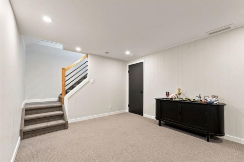 6 Meeres Close, Red Deer, AB 