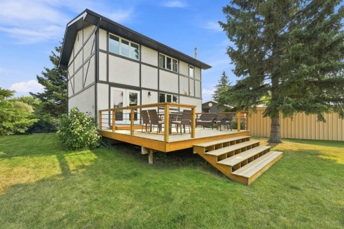 6 Meeres Close, Red Deer, AB 