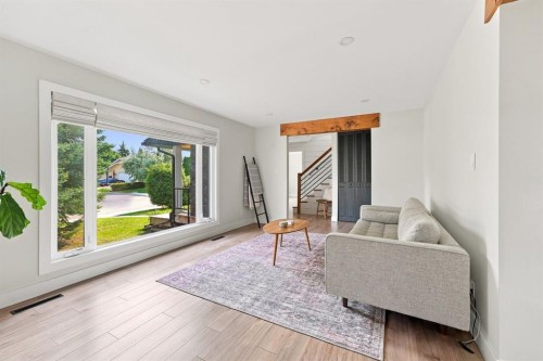 6 Meeres Close, Red Deer, AB 