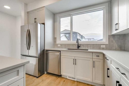 311 Silverton Glen Road Sw, Calgary, AB 