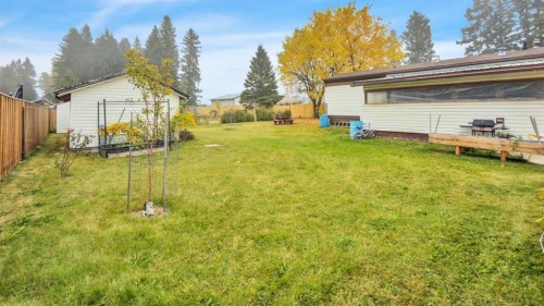 4415 62 Street, Rocky Mountain House, AB 