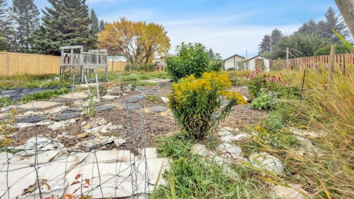 4415 62 Street, Rocky Mountain House, AB 