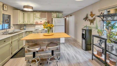 4415 62 Street, Rocky Mountain House, AB 
