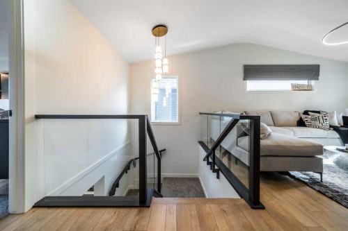 19 Hotchkiss Avenue Se, Calgary, AB 