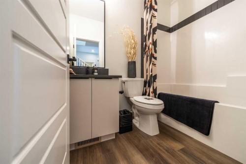 218 Sora Way Se, Calgary, AB 