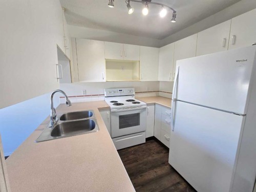 47 Escott Close, Red Deer, AB 