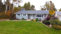 5007 42 Street Ponoka, AB T4J 1C4