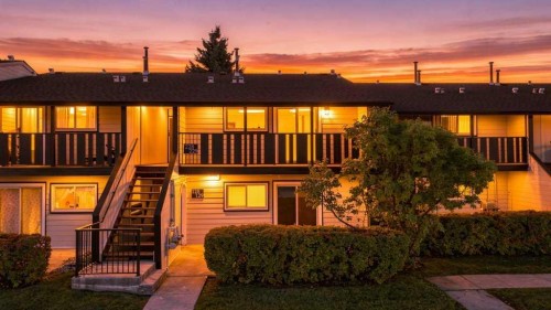 228-54 Bell Street  Red Deer, AB T4R 1M8