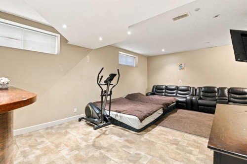 14 Windermere Close, Red Deer, AB 