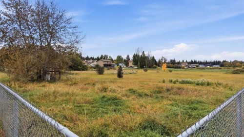 4608 38A Ave Close, Ponoka, AB 
