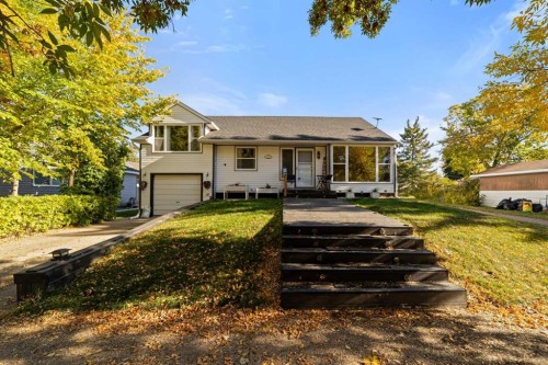 5003 47 Avenue  Forestburg, AB T0B 1N0