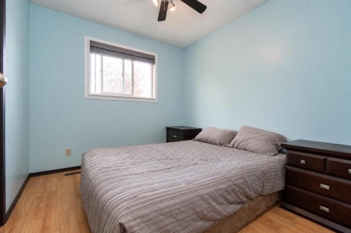 168 Eastman Crescent, Red Deer, AB 