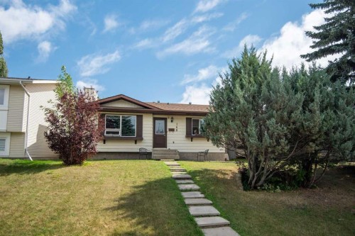 168 Eastman Crescent, Red Deer, AB 