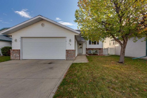 13 Dumas Crescent  Red Deer, AB T4R 2S1