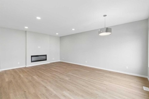 111 Heritage Ridge, Cochrane, AB 
