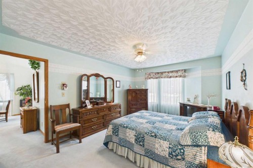 183 Doran Crescent, Red Deer, AB 