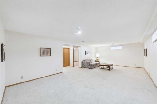 183 Doran Crescent, Red Deer, AB 