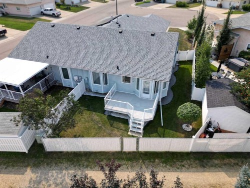 183 Doran Crescent, Red Deer, AB 
