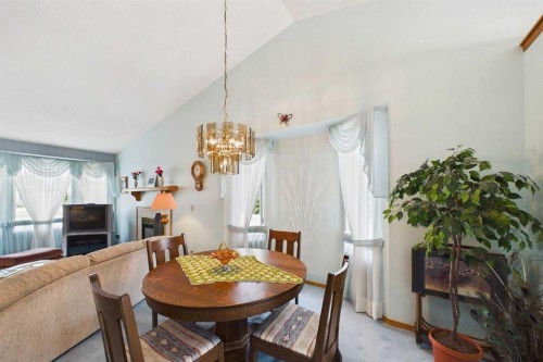 183 Doran Crescent, Red Deer, AB 