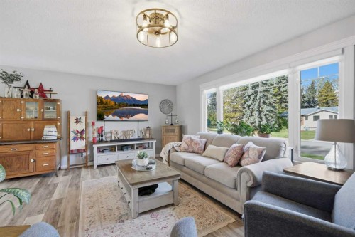 2211 Westview Crescent, Bowden, AB 