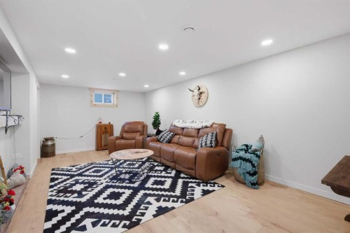 2211 Westview Crescent, Bowden, AB 