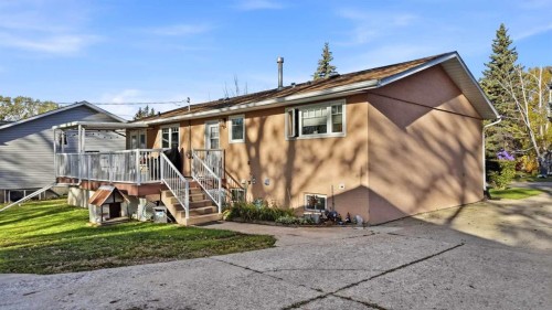 2211 Westview Crescent, Bowden, AB 