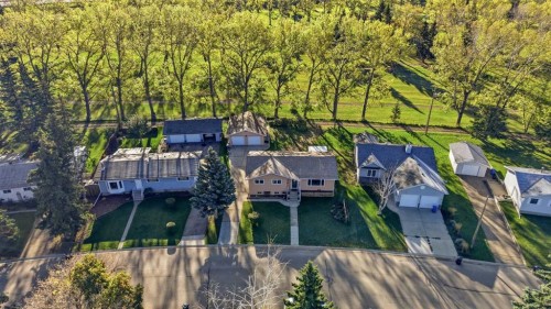 2211 Westview Crescent, Bowden, AB 