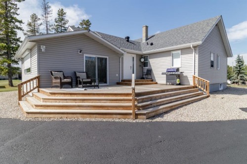 223 Devilder Avenue, Trochu, AB 