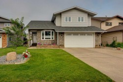 6 Ramsey Avenue Red Deer, AB T4P 3K6