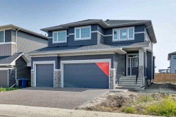 286 Dawson Wharf Rise Chestermere, AB T1X 2W4