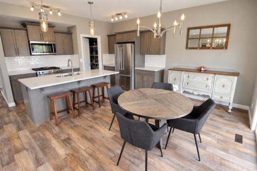7 Tory Close, Red Deer, AB 