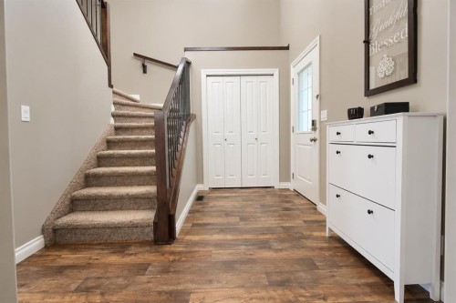 7 Tory Close, Red Deer, AB 