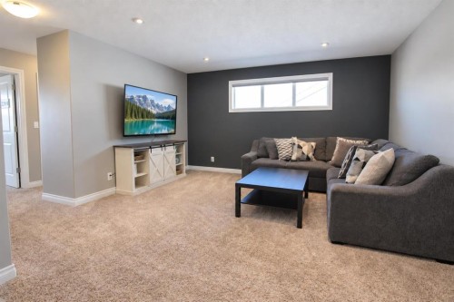 7 Tory Close, Red Deer, AB 