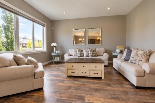7 Tory Close, Red Deer, AB 