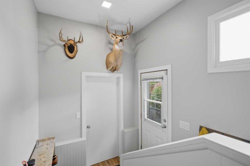 5526 49 Avenue, Lacombe, AB 