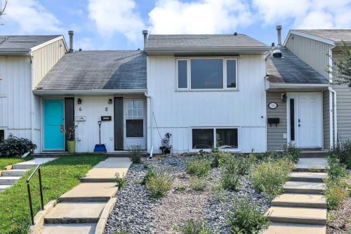 8 Whiteside Crescent  Red Deer, AB T4N 5Z1