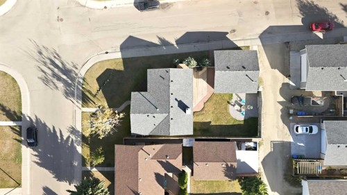 25 Clark Crescent, Red Deer, AB 