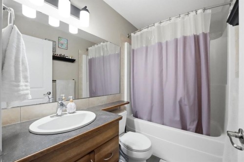 52 Castella Crescent, Red Deer, AB 