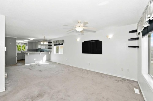 7601 41 Avenue, Camrose, AB 