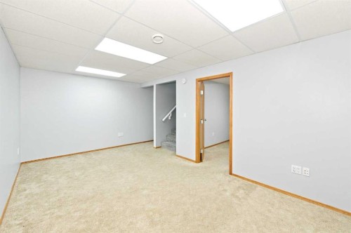 7601 41 Avenue, Camrose, AB 
