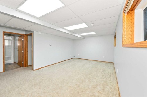 7601 41 Avenue, Camrose, AB 