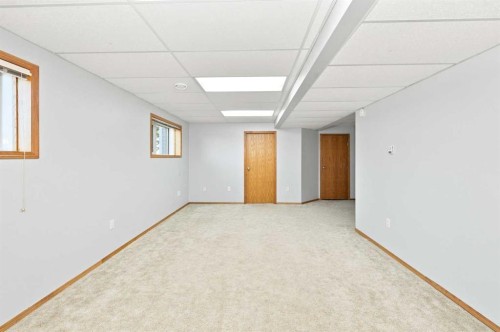 7601 41 Avenue, Camrose, AB 