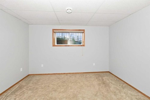 7601 41 Avenue, Camrose, AB 