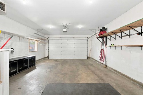 7601 41 Avenue, Camrose, AB 