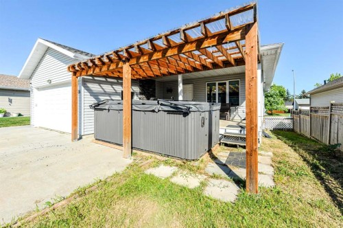 7601 41 Avenue, Camrose, AB 