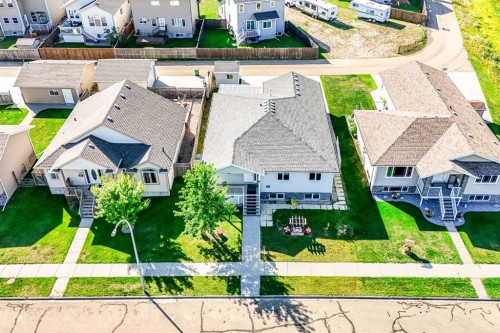 7601 41 Avenue, Camrose, AB 