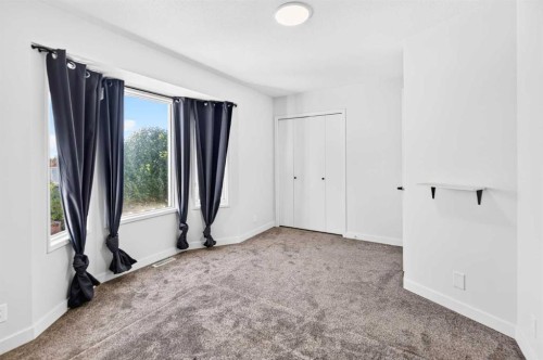 33 Kirsch Close, Red Deer, AB 